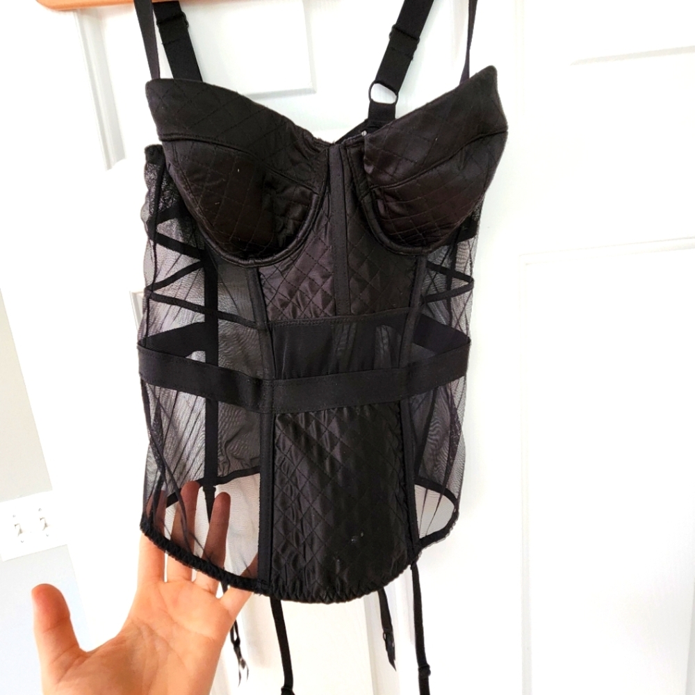 Victorias Secret Corsage Bra 34b